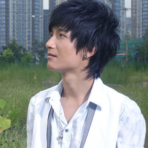 初次扩张H疼哭男男
